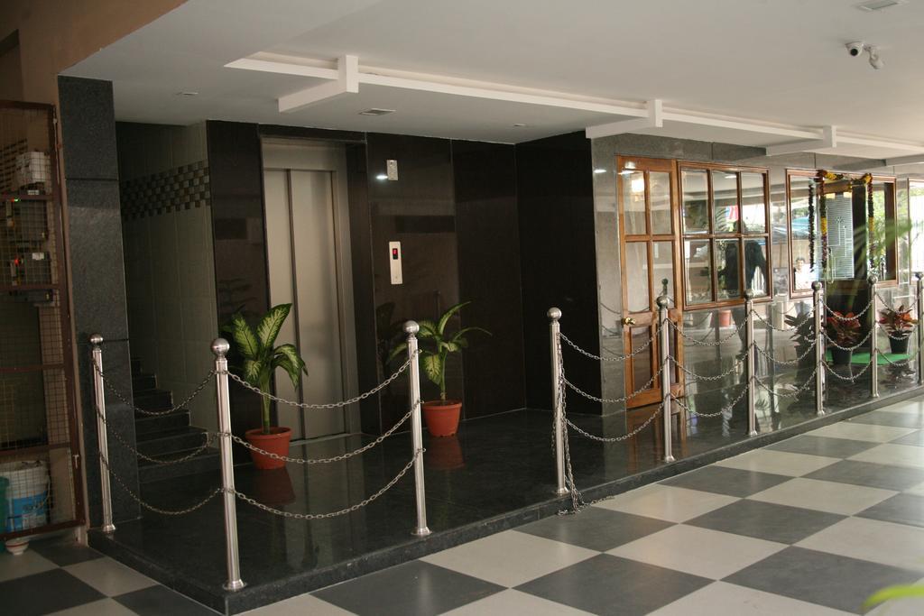 Kvp Inn Τιρουπάτι Εξωτερικό φωτογραφία
